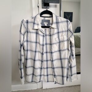LL‎ Bean Flannel Women’s Size Small White Organic Cotton Blend Button Up Shirt